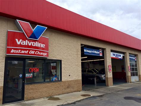 Save on oil changes, tire rotation and more. . Valvoline oil change grand blanc